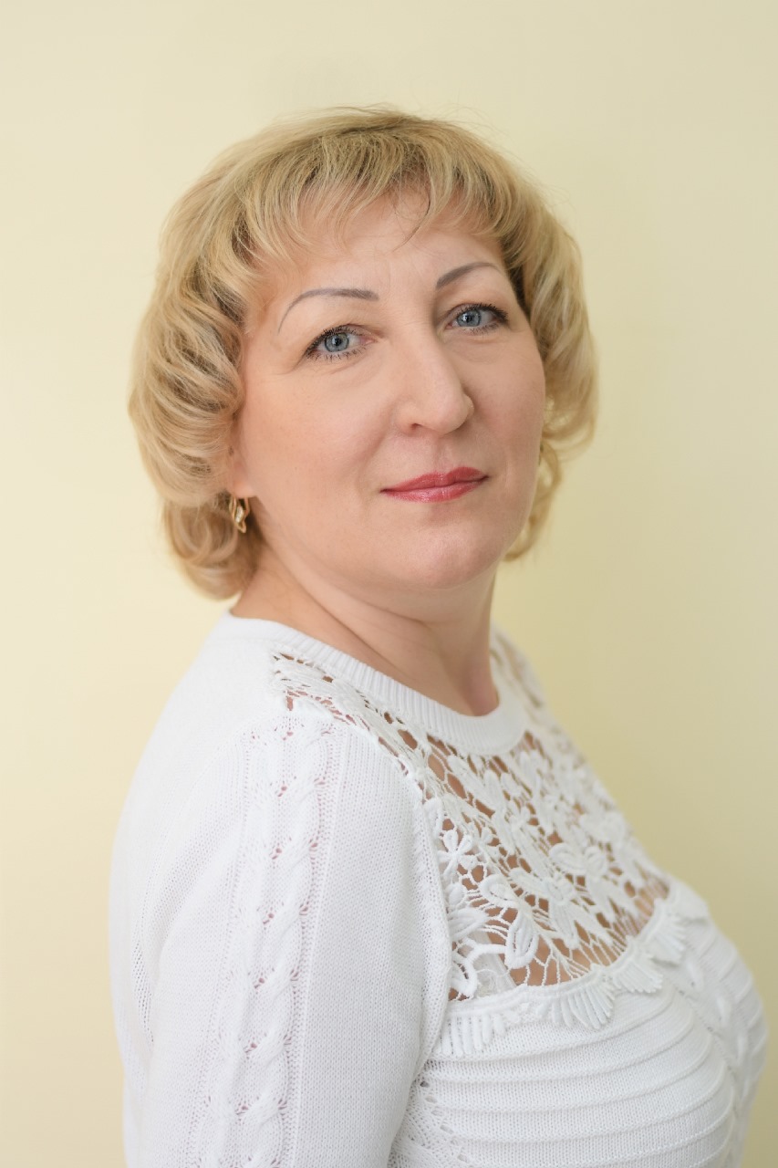 Воспитатель Арапова Елизавета Васильевна.